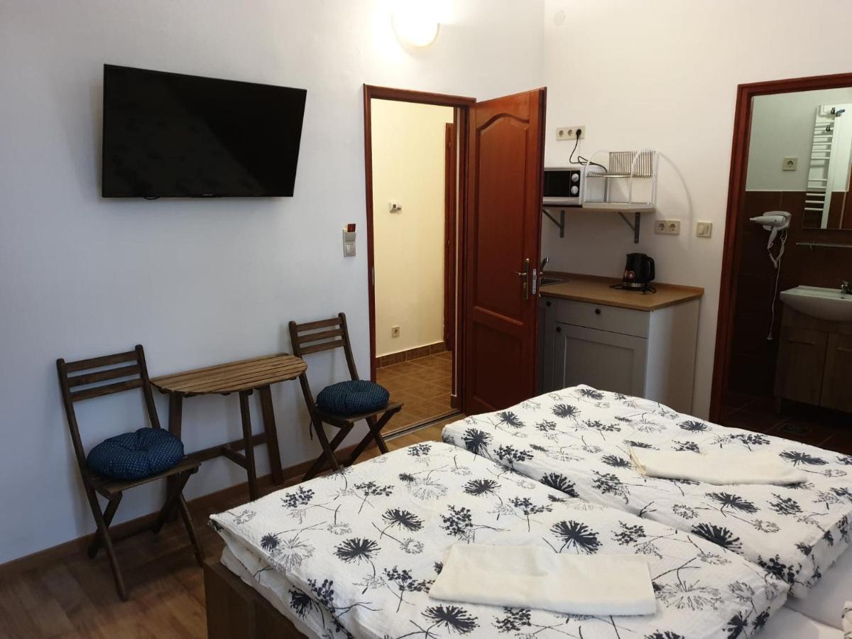 Guest House Orczy Park Budapesta Exterior foto